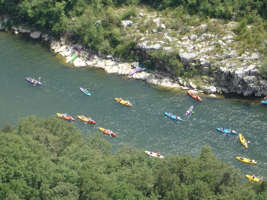 Comment organiser un séjour de vacances en Ardèche ?